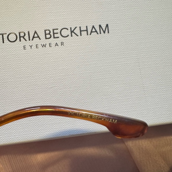 Victoria Beckham Gold Square Navigator Sunglasses VB214SA 725 Brown Gradient - Picture 4 of 8
